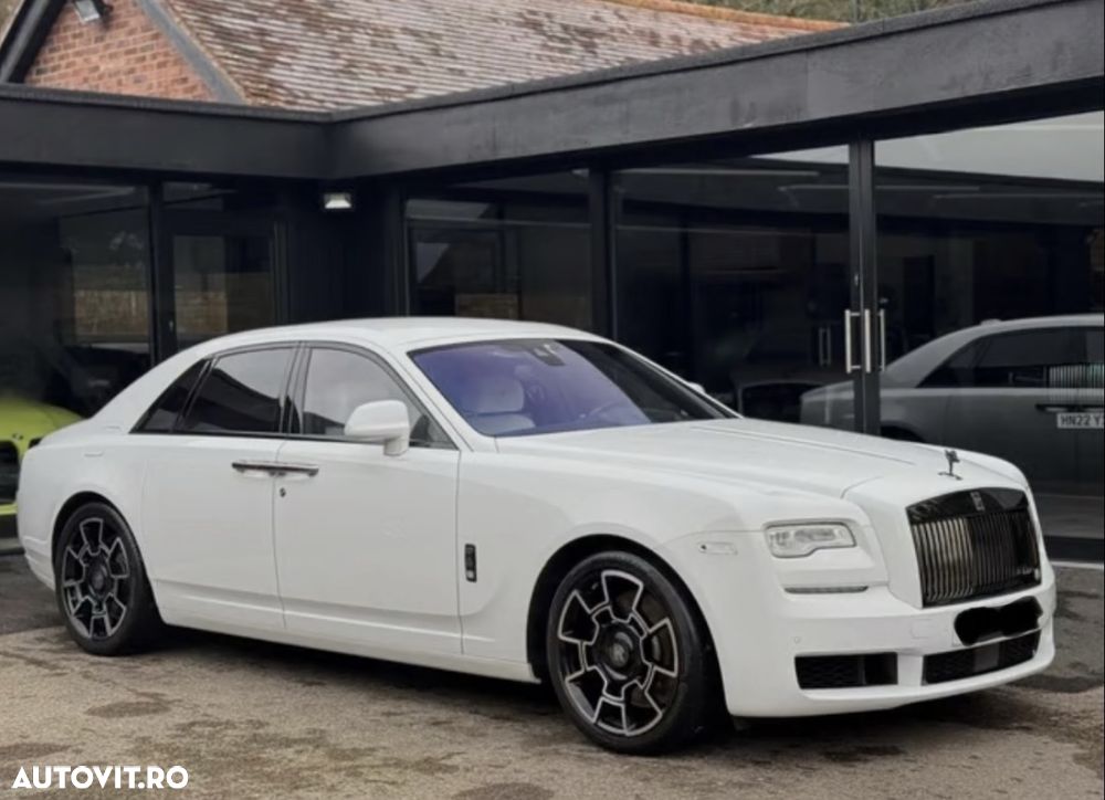 Rolls-Royce Ghost - 2