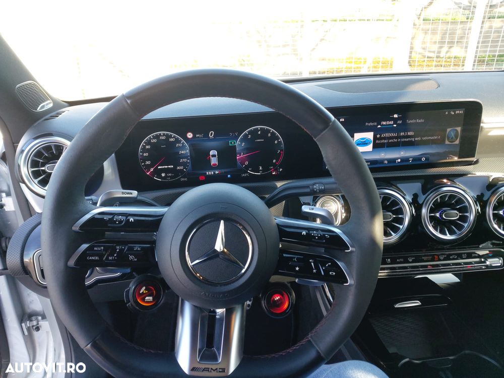 Mercedes-Benz A 45 AMG S 4Matic+ AMG Speedshift DCT 8G AMG Line Premium - 9