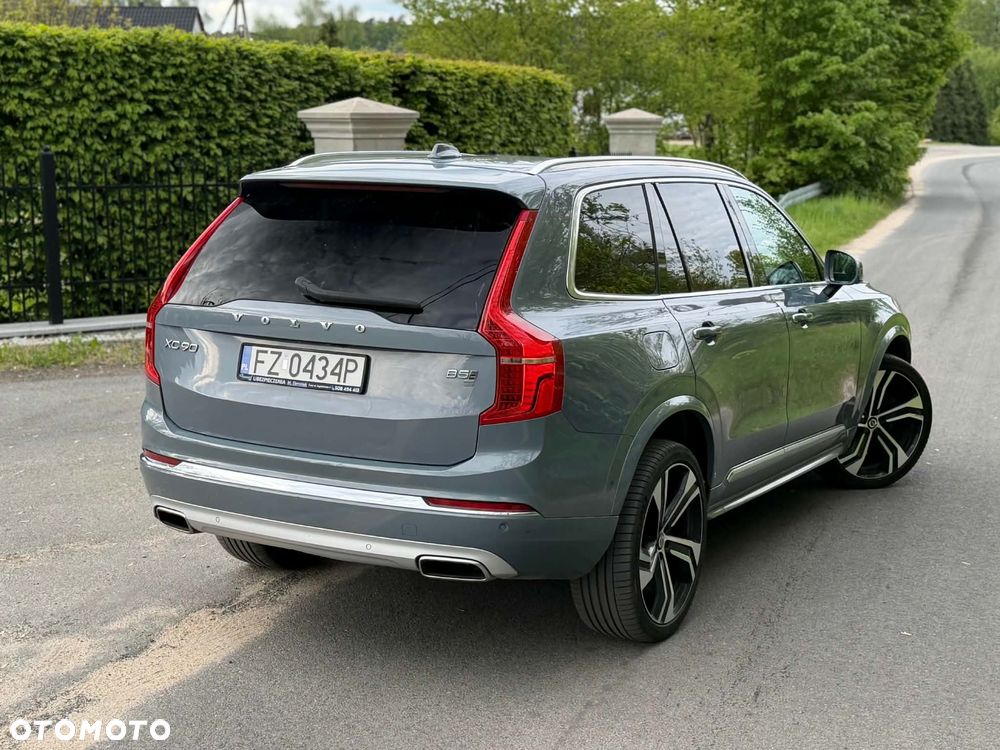 Volvo XC 90 - 23