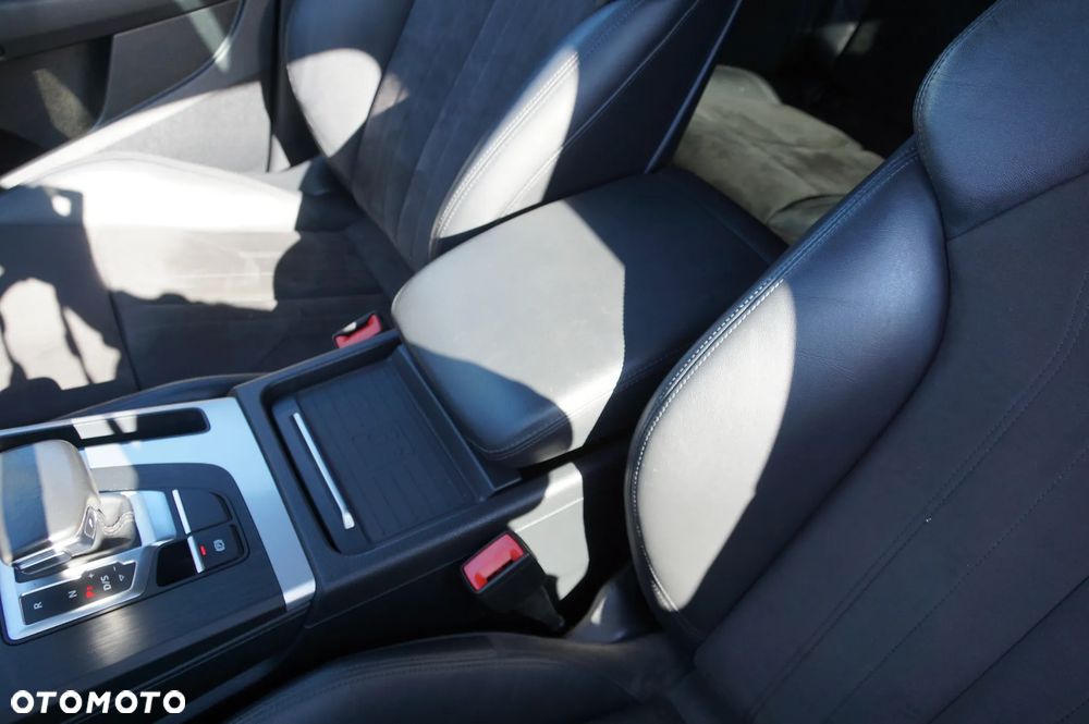 Audi Q5 40 TDI Quattro S tronic sport - 26