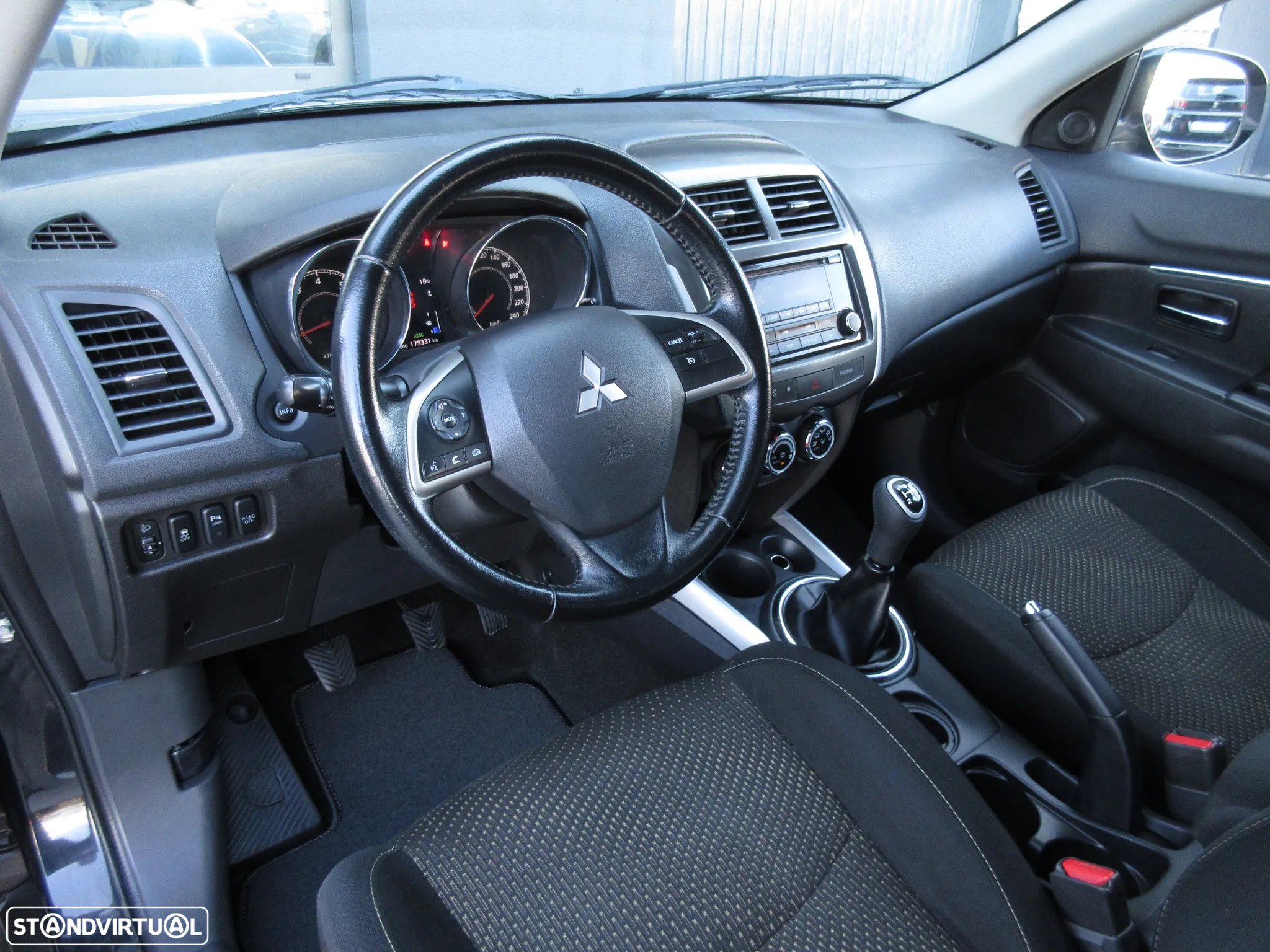 Mitsubishi ASX 1.6 Cross City - 22