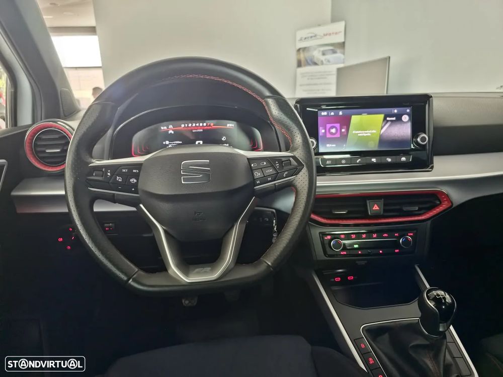 SEAT Arona 1.0 TSI FR - 19