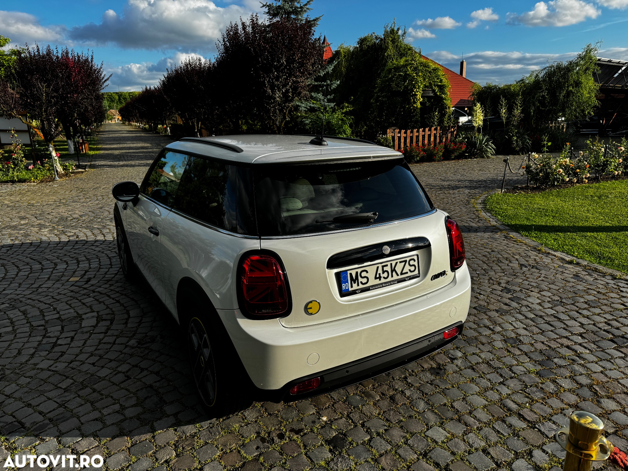 Mini Cooper SE Standard - 5