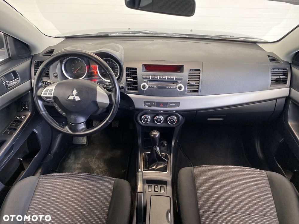 Mitsubishi Lancer 1.6 ClearTec - 11