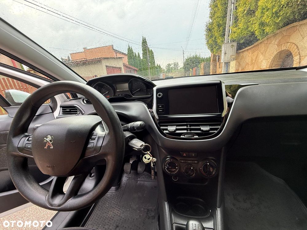 Peugeot 208 1.2 PureTech Active - 16