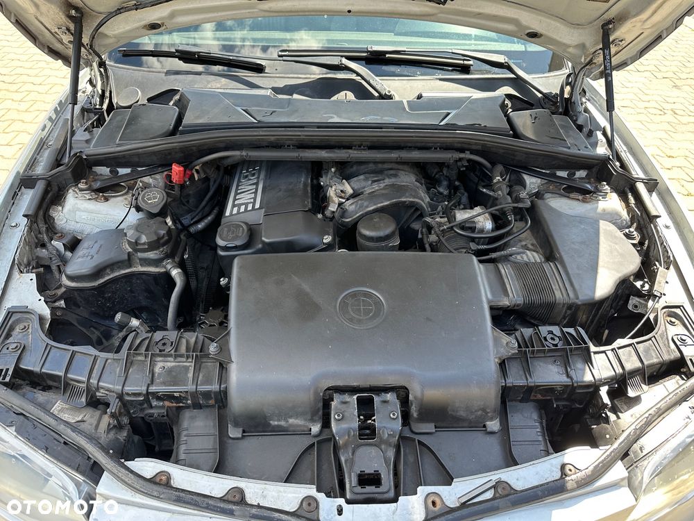 BMW Seria 1 116i - 6