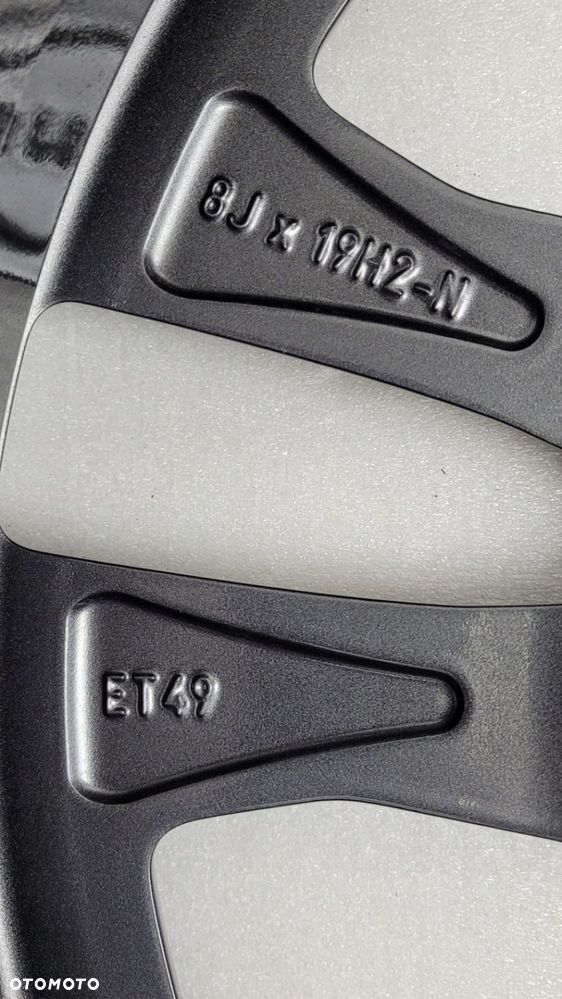 FELGA MERCEDES AMG GLB X247 W247 GLA H247 8X19 19 ET49 5X112 - 12
