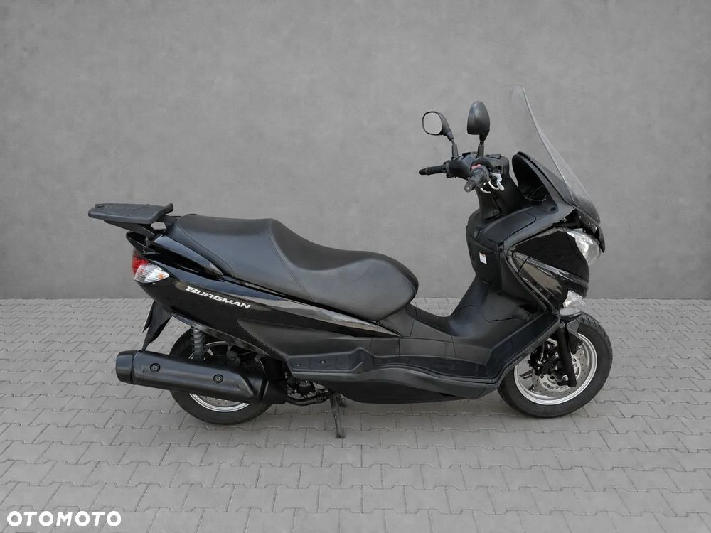 Suzuki Burgman - 4