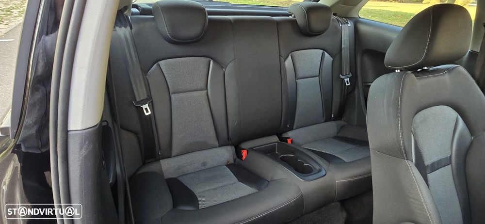 Audi A1 1.6 TDI Ambition - 12