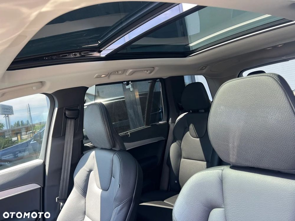 Volvo XC 90 B5 D AWD Plus Bright 7os - 13