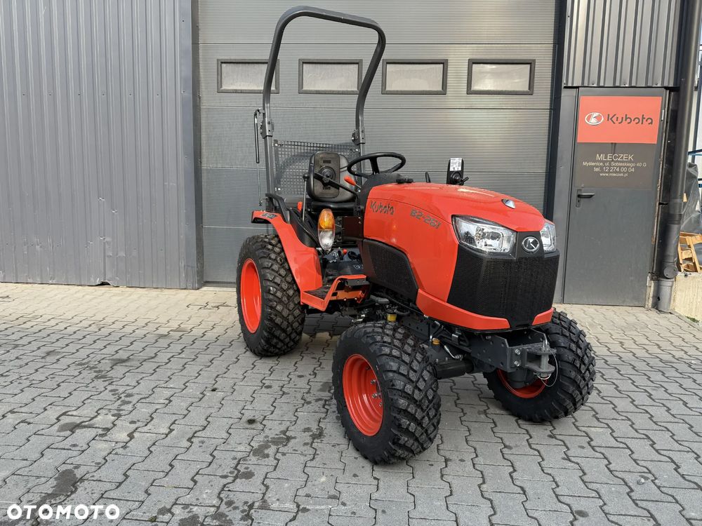 Kubota b2261 - 1