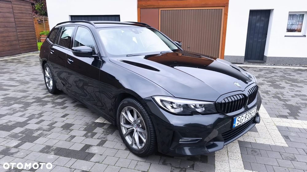 BMW Seria 3 320d Sport Line - 1