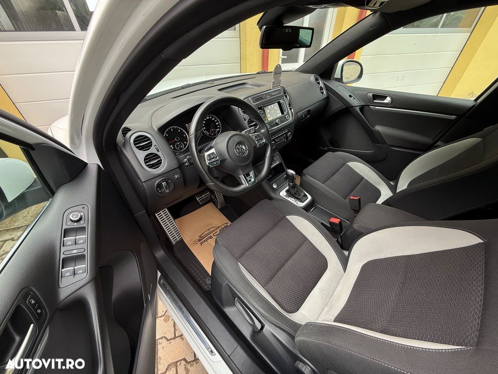 Volkswagen Tiguan 2.0 TDI DPF 4Motion BlueMotion Technology DSG Sport & Style - 6