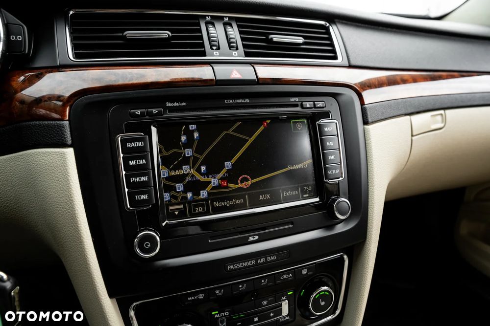 Skoda Superb 3.6 V6 4x4 DSG Elegance - 38