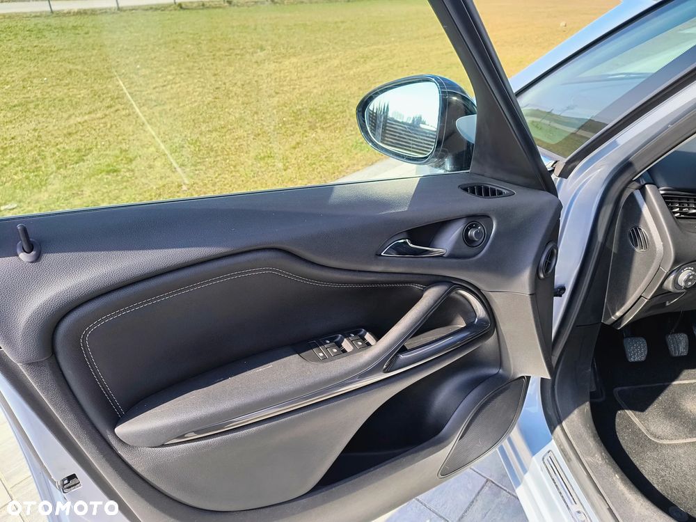 Opel Zafira Tourer 1.6 CDTI ecoFLEX Start/Stop Edition - 24
