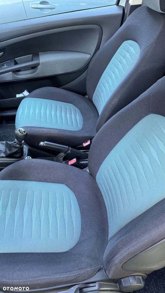 Fiat Grande Punto - 5