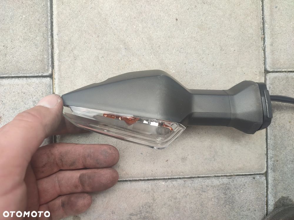 Kierunkowskaz lewy tył Kawasaki Z650 - 3