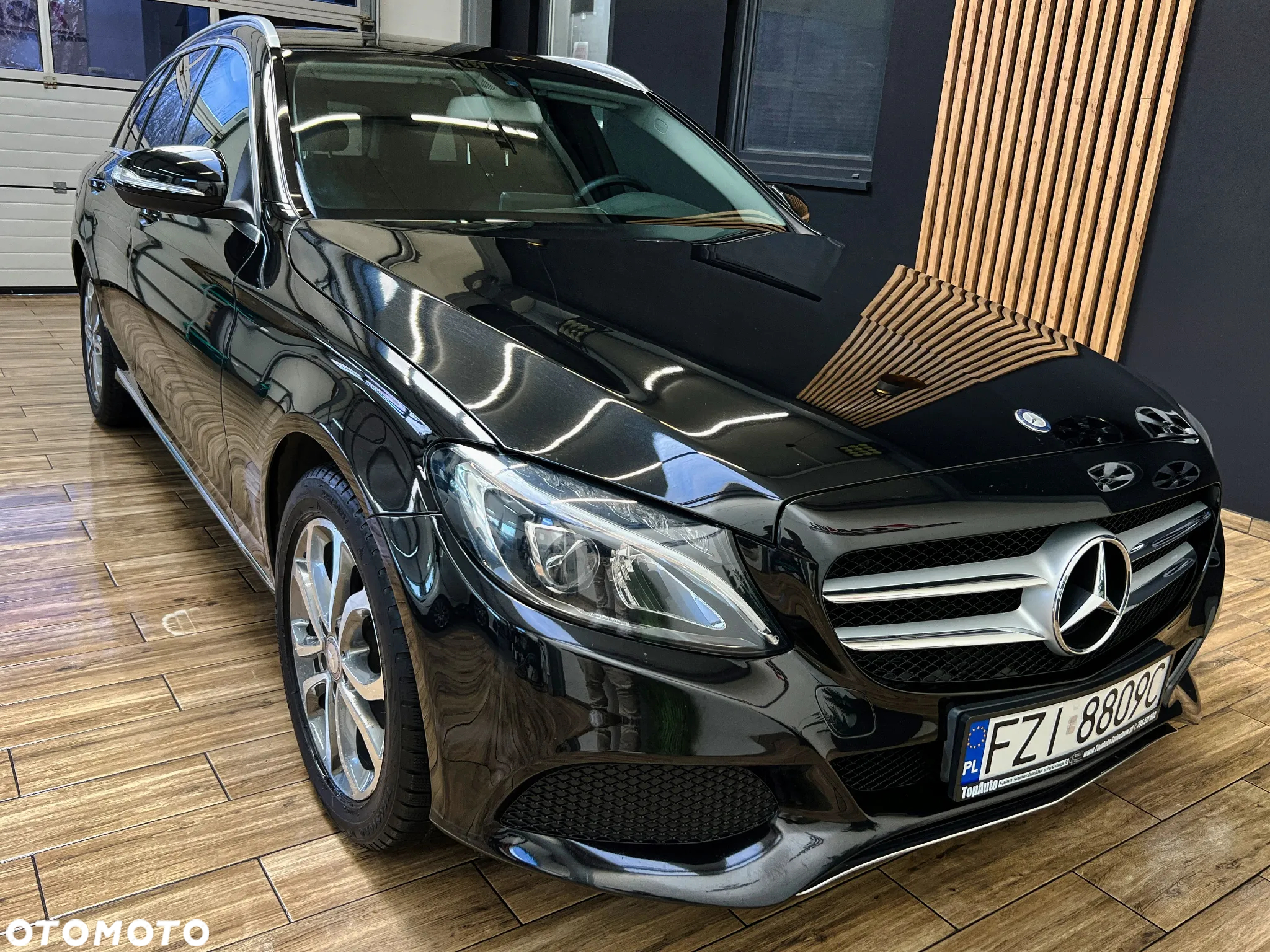 Mercedes-Benz Klasa C 200 7G-TRONIC - 4