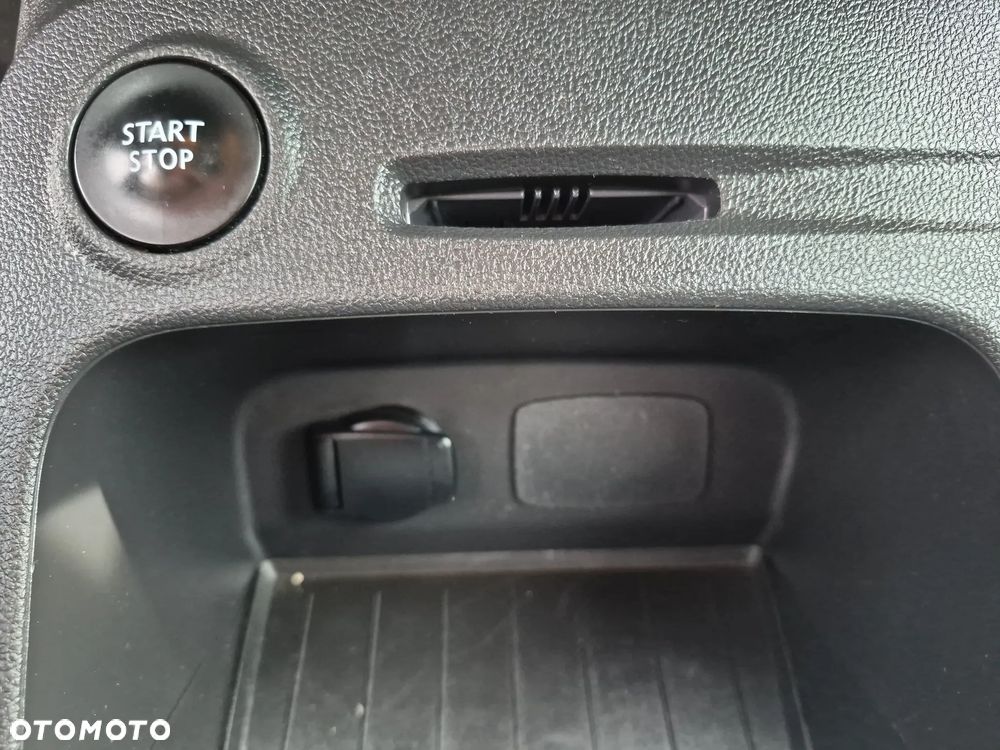Renault Captur 1.3 TCe Intens - 26