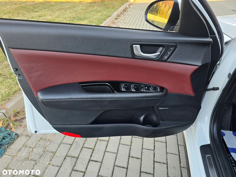 Kia Optima 2.0 T-GDI GT - 19