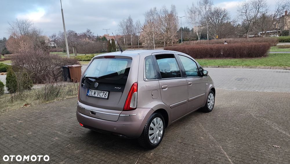 Lancia Musa 1.3 Multijet 16v DPF Gold - 17