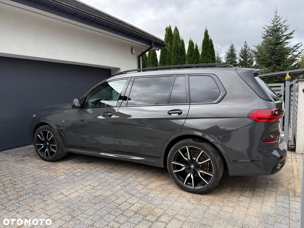 BMW X7 xDrive40d mHEV - 10