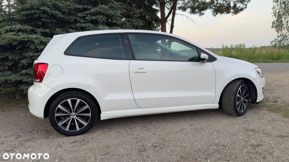 Volkswagen Polo - 18