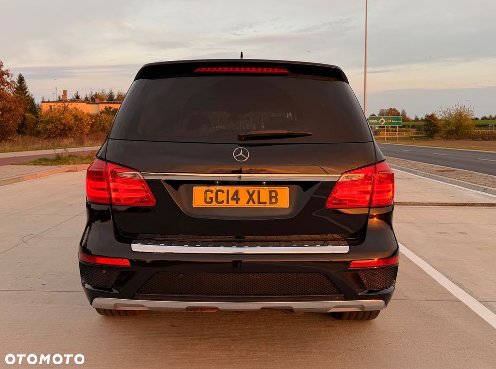 Mercedes-Benz GL 350 BlueTec 4-Matic - 6