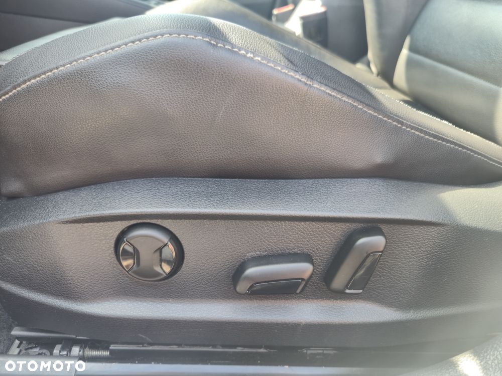 Volkswagen Golf R 4Motion BlueMotion Technology - 19