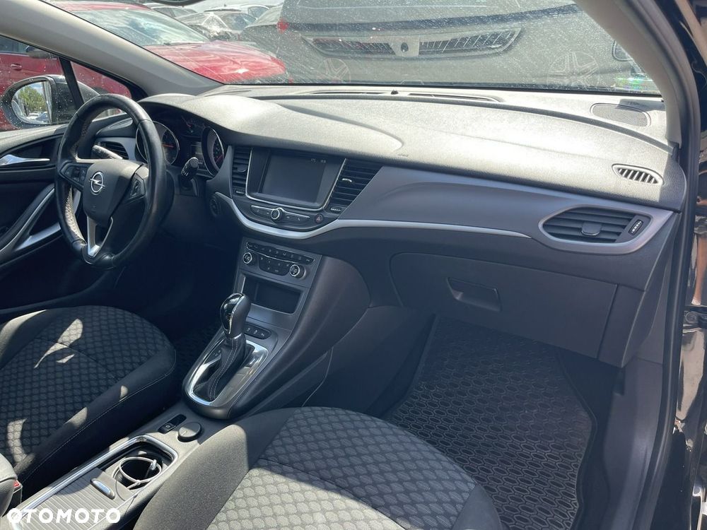 Opel Astra - 10