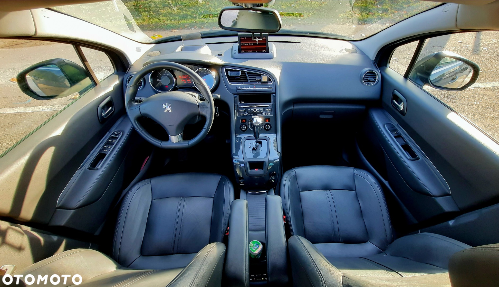 Peugeot 5008 2.0 HDi Premium + - 17