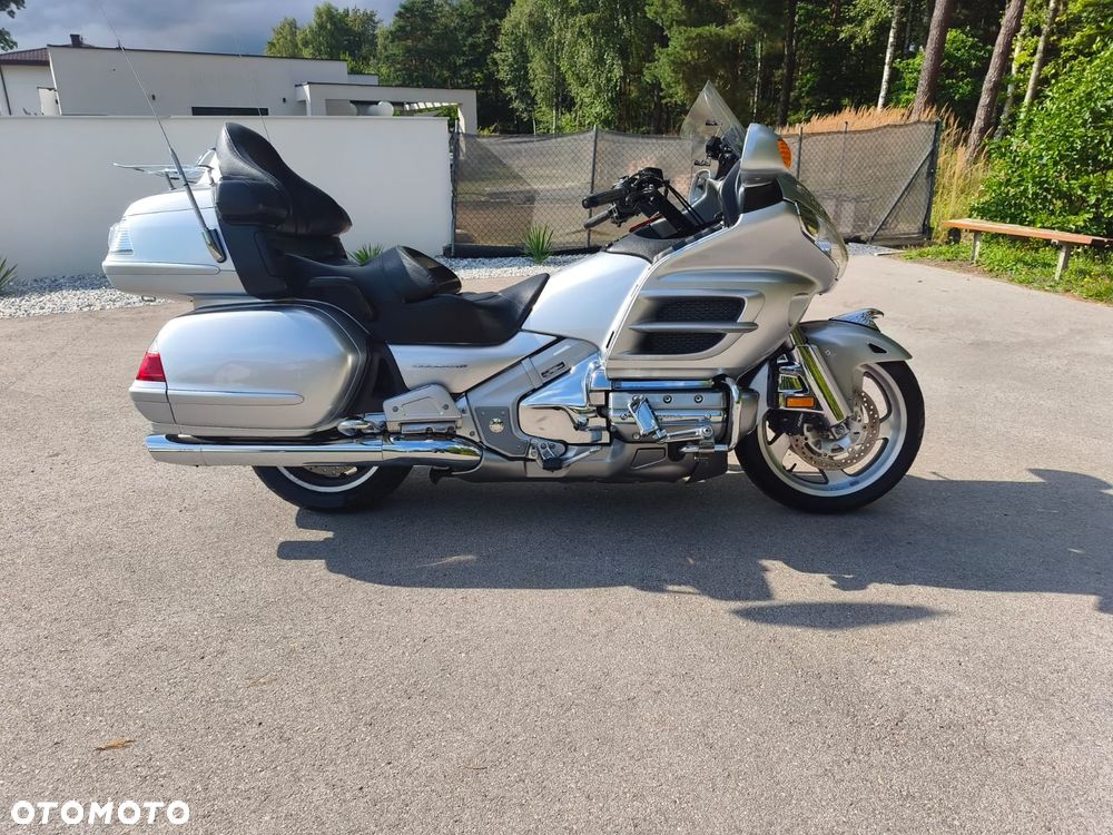 Honda GL - 8