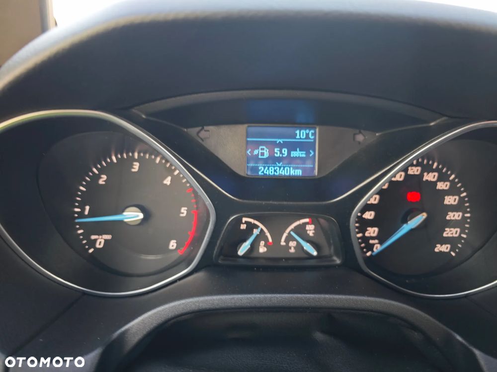 Ford Focus 1.6 TDCi DPF Trend - 11
