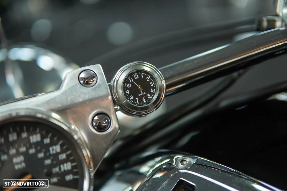 Honda VTX 1800 C - 40