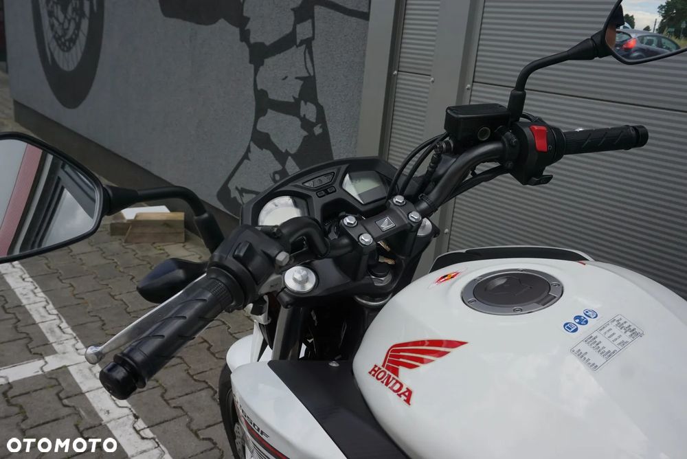 Honda CB - 10