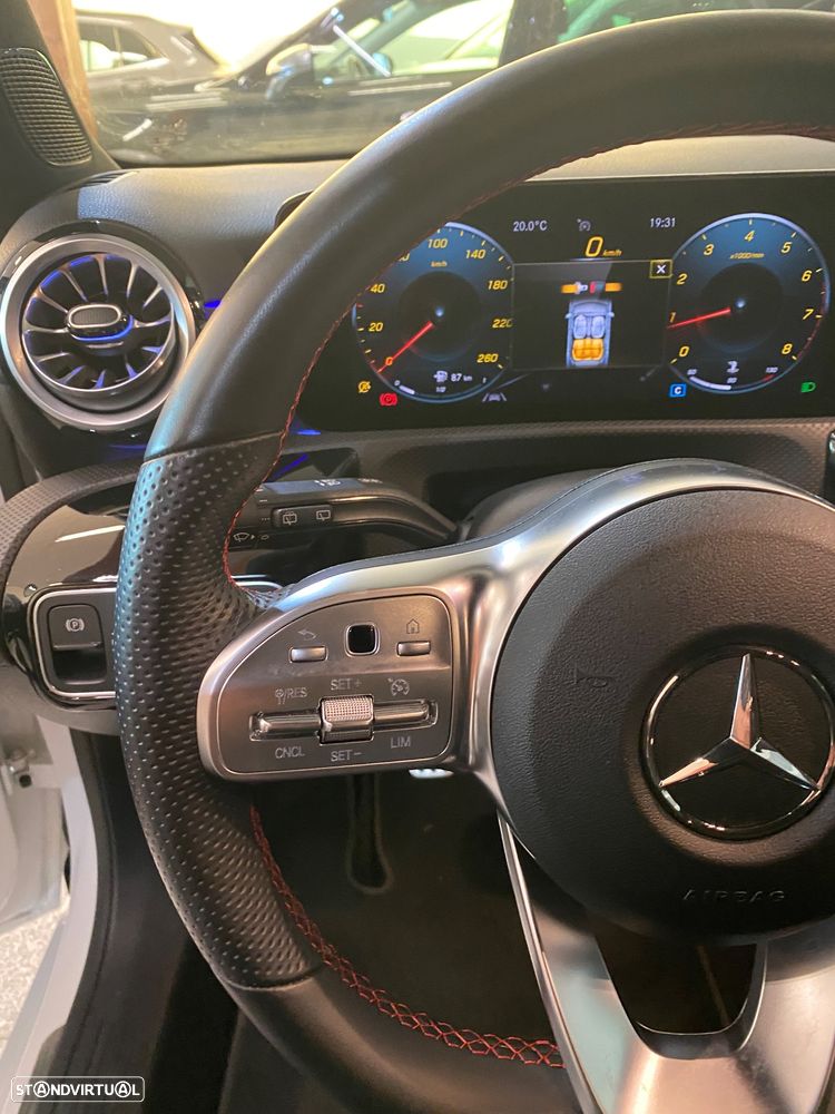 Mercedes-Benz A 160 AMG Line - 11