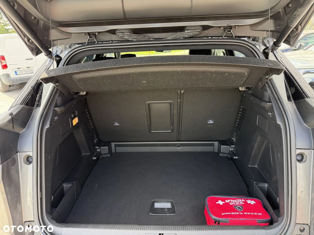 Peugeot 3008 1.5 BlueHDi Allure S&S EAT8 - 6
