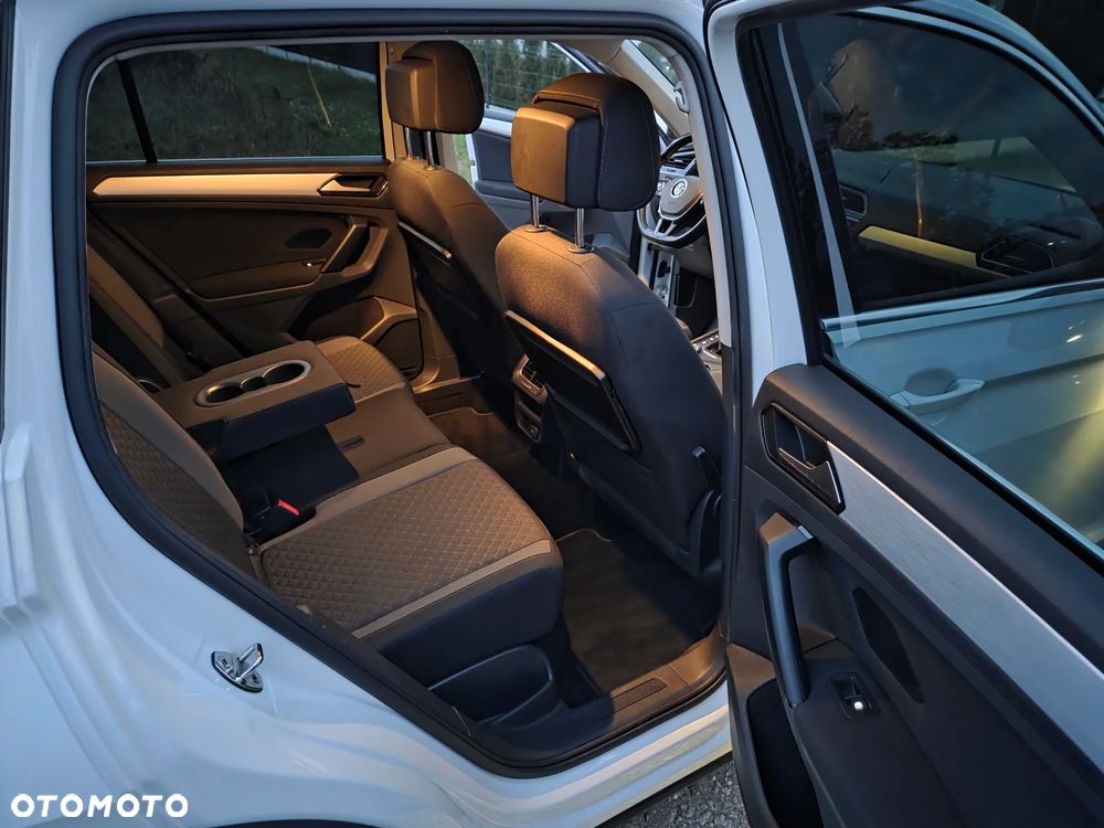 Volkswagen Tiguan 2.0 TSI 4Motion BlueMotion Technology Comfortline - 16