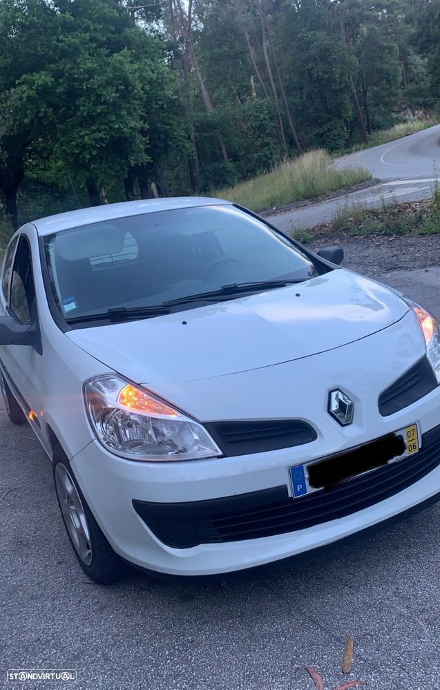Renault Clio 1.5 dCi Confort - 13