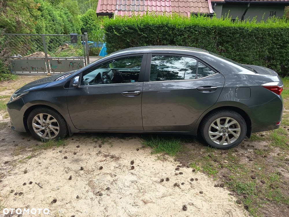 Toyota Corolla 1.6 Comfort - 3