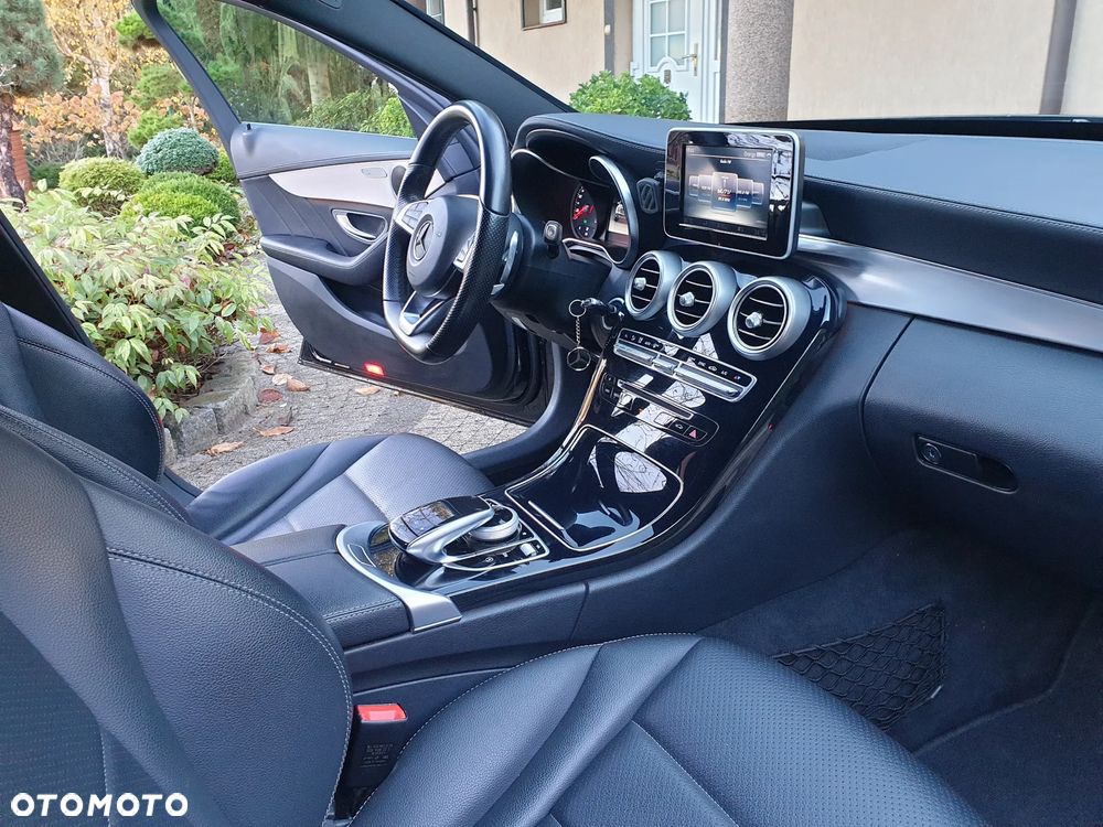 Mercedes-Benz Klasa C 200 7G-TRONIC - 13