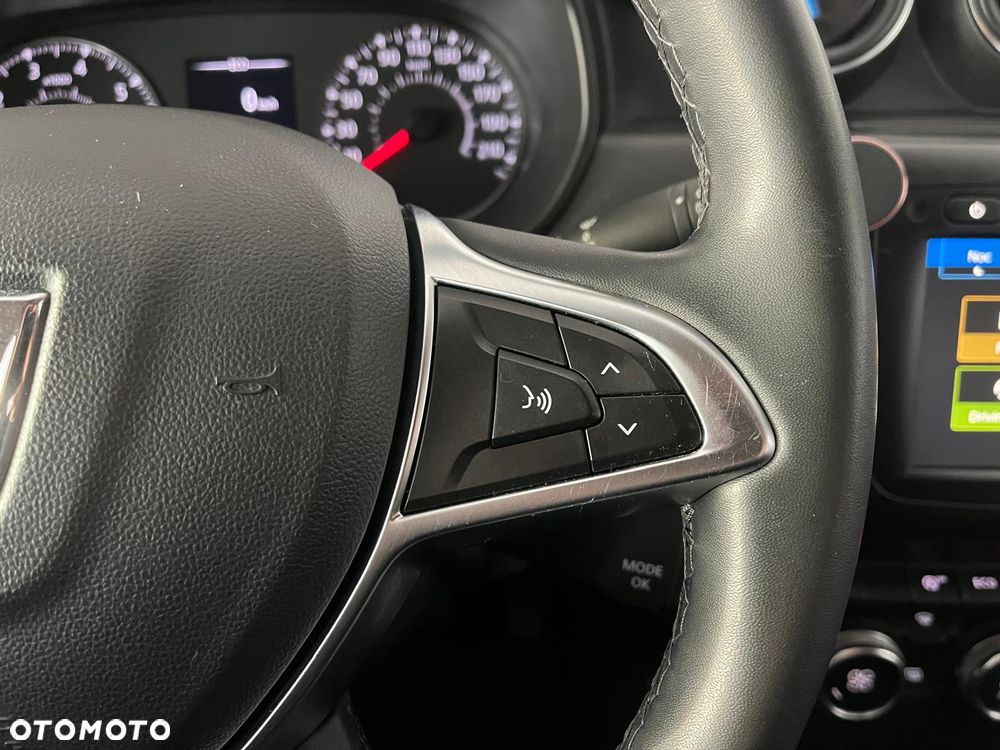 Dacia Duster 1.0 TCe SL Celebration - 18