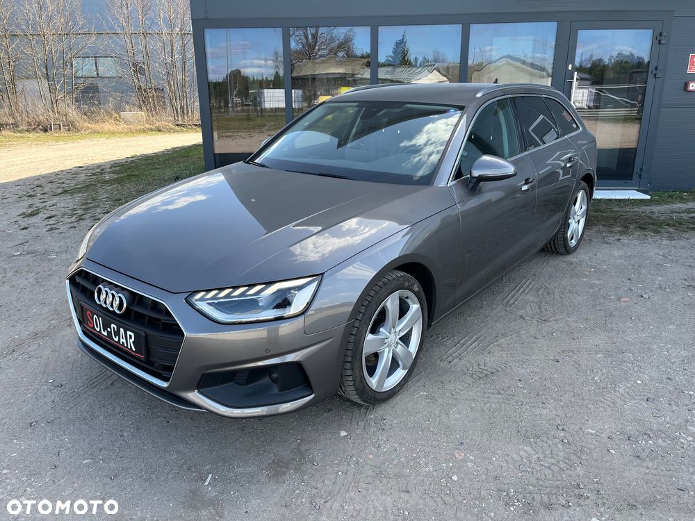 Audi A4 - 1