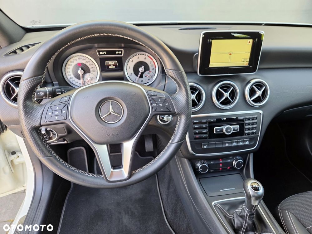 Mercedes-Benz Klasa A 180 Peak Edition - 18