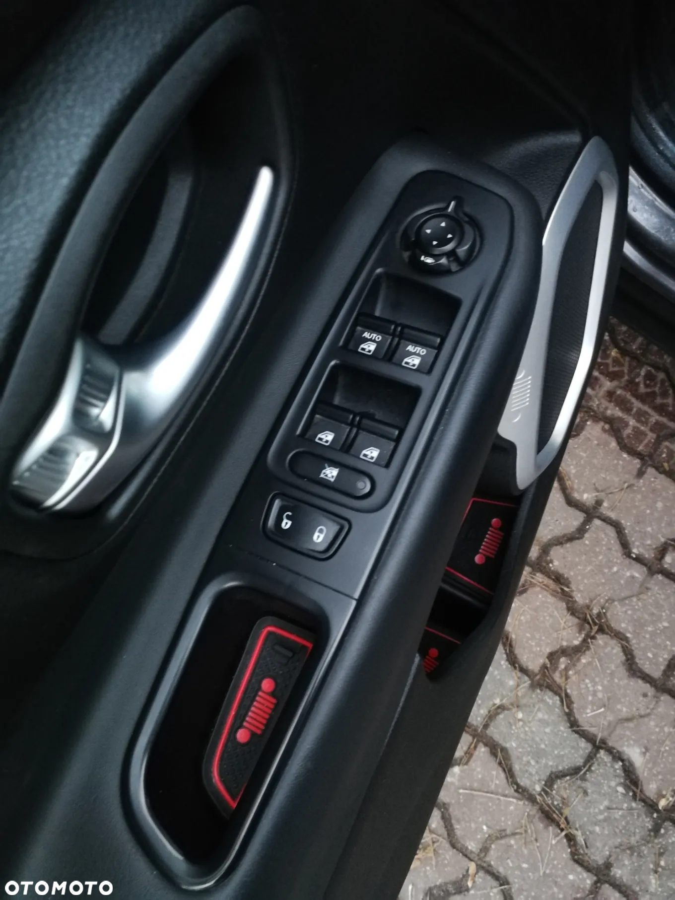 Jeep Renegade 1.4 MultiAir Limited FWD S&S - 7