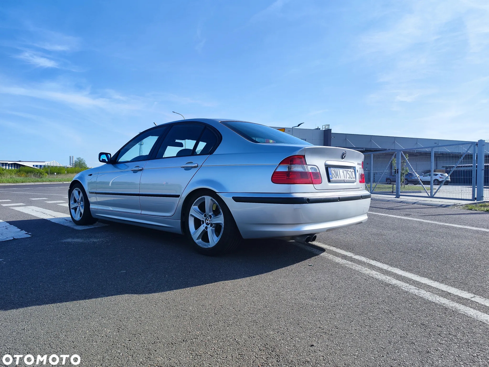 BMW Seria 3 330i - 4