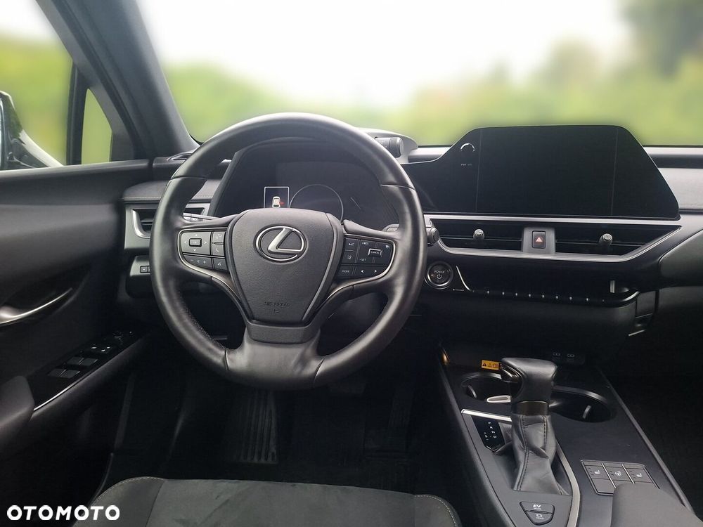 Lexus UX 250h GPF Business 2WD - 15