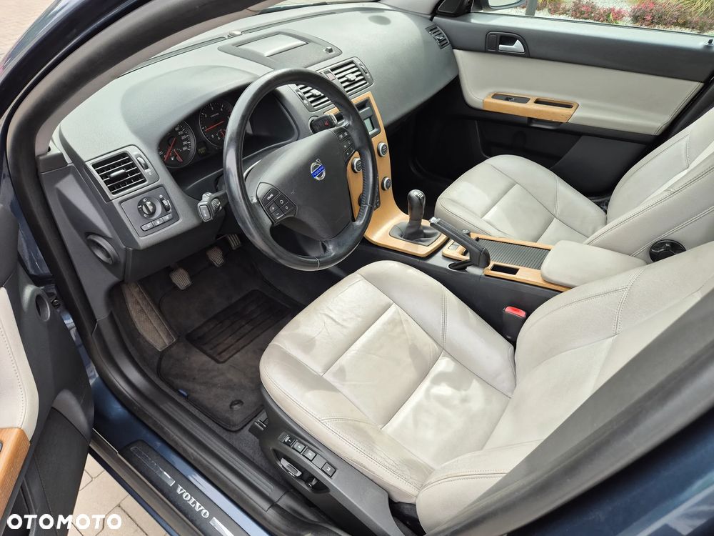 Volvo V50 1.6D Summum - 11