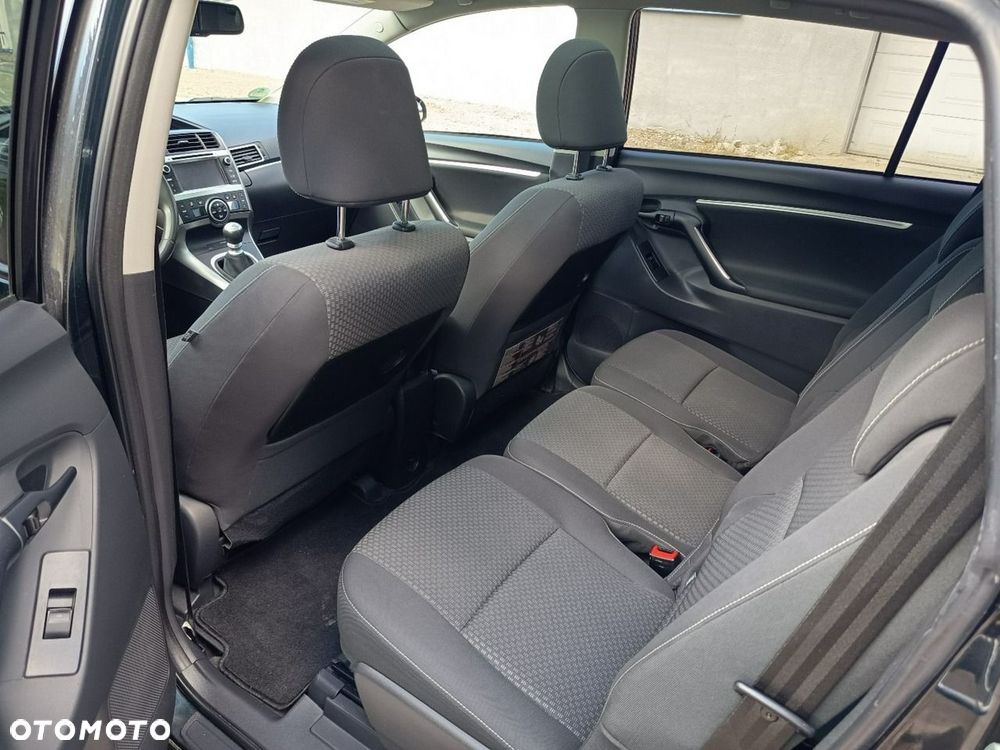 Toyota Verso - 6