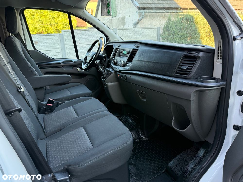 Ford Transit Custom 310 L2H1 Limited - 18